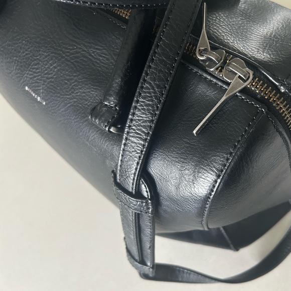 Matt & Nat 'Hapak' Small Weekender Bag - Picture 11 of 16